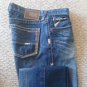 Ariat M2 jeans 32x38